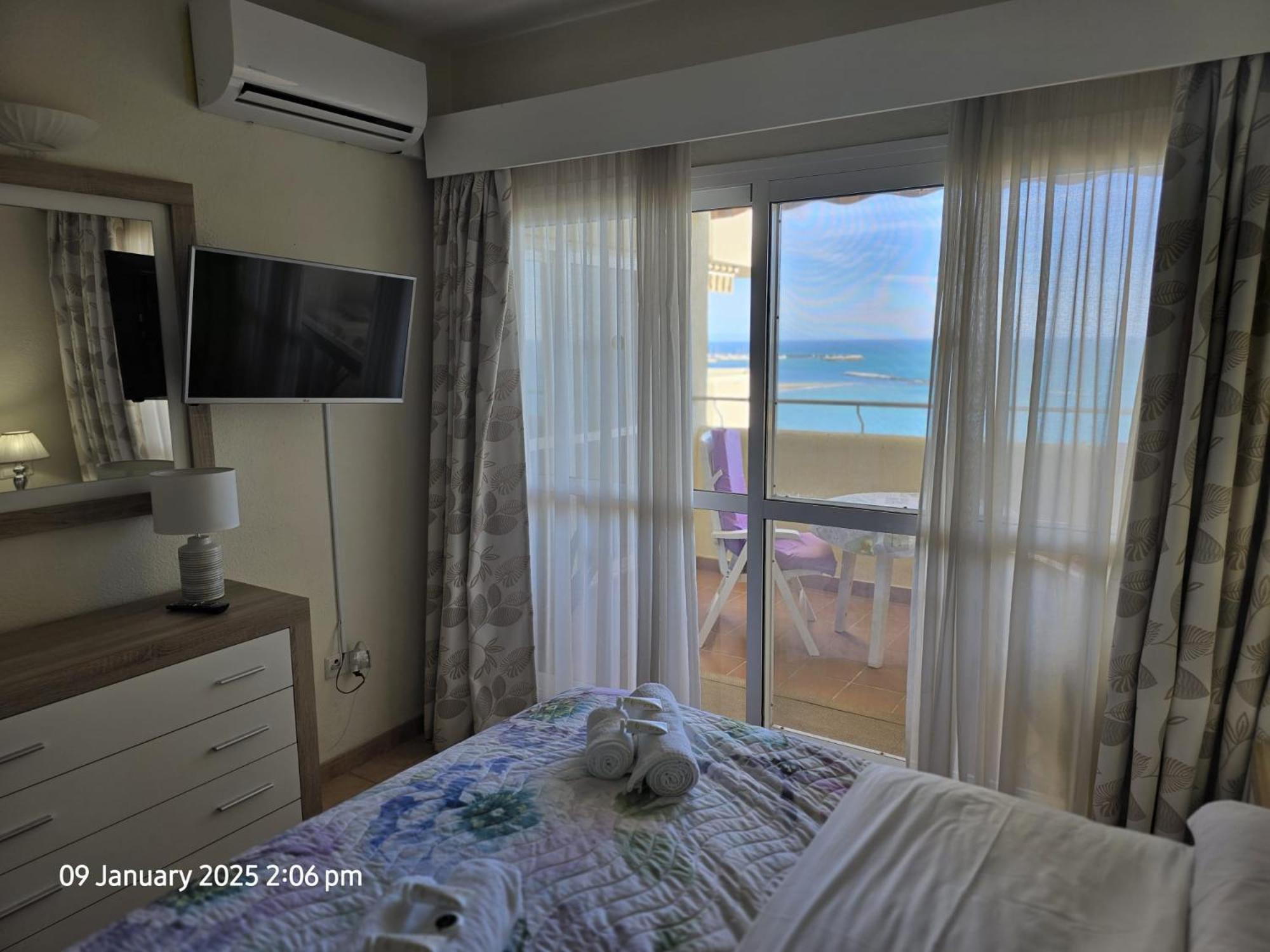 Benal Beach Apartments Málaga Extérieur photo