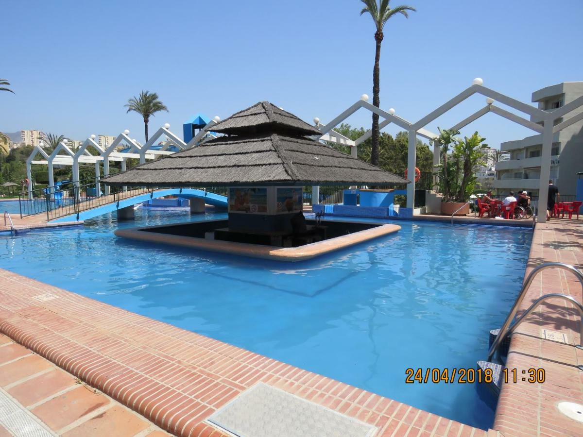 Benal Beach Apartments Málaga Extérieur photo