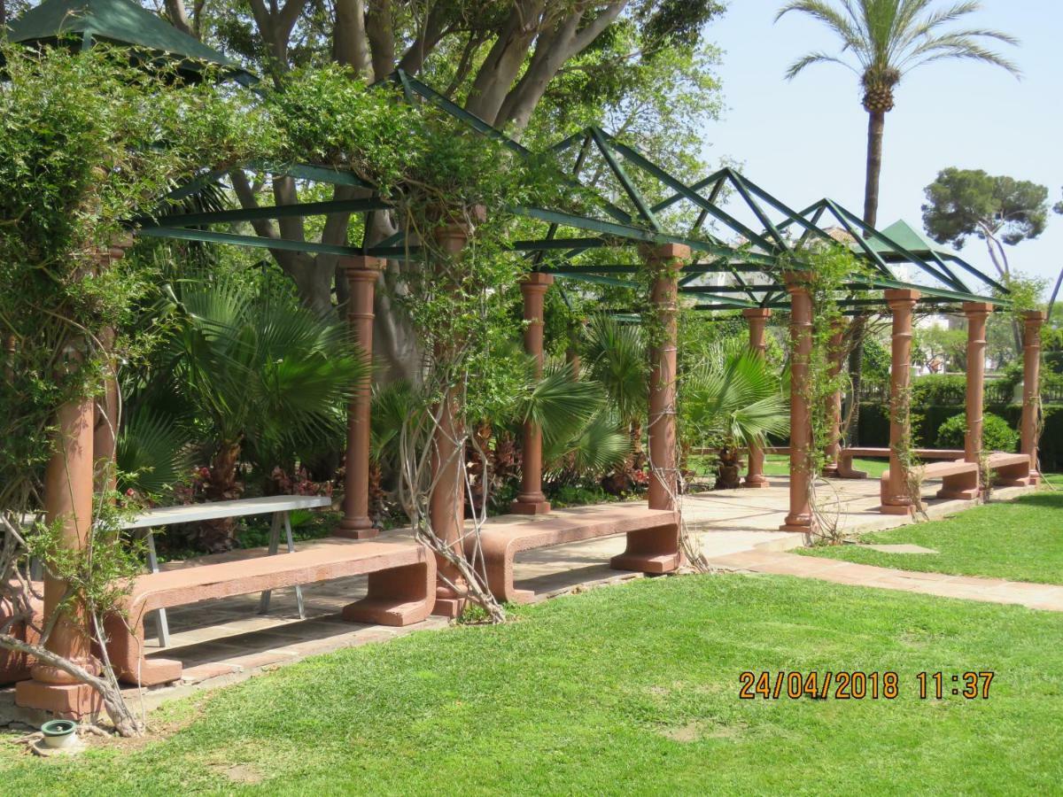 Benal Beach Apartments Málaga Extérieur photo